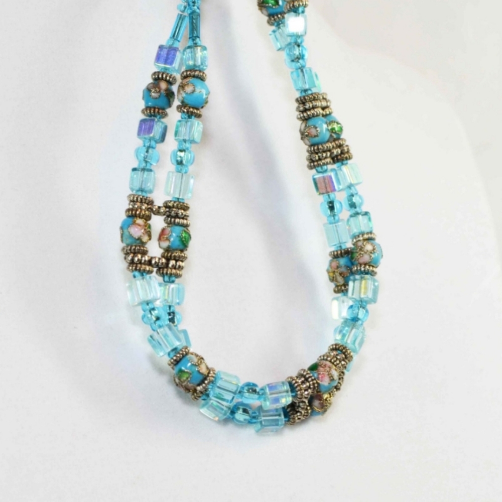 Beautiful Handmade Blue Cloisonne' Beaded Bracelet - Picture 5 of 7